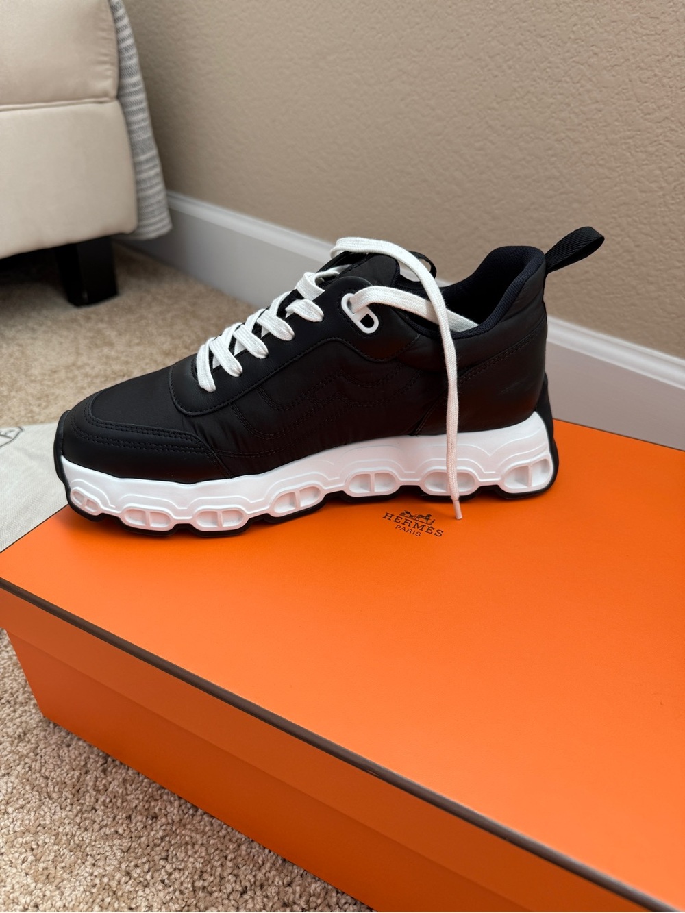 Hermes Impulse Sneakers - Women’s - Picture 12 of 16